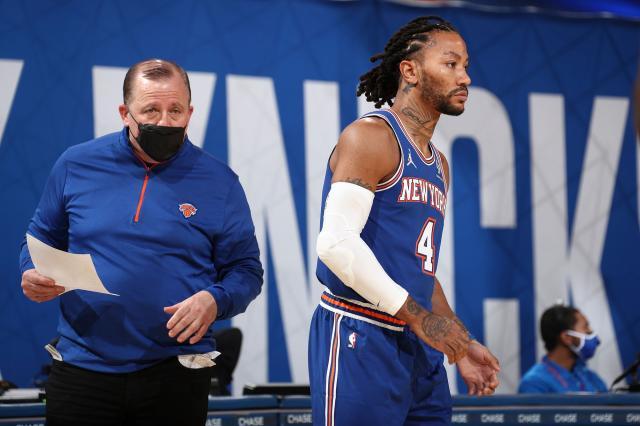 1631782288305050106.jpg Derrick-Rose-Knicks.jpg